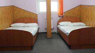 Гостиница Сузге Тобольск  Стандартный двухместный номер с 2 отдельными кроватями-2